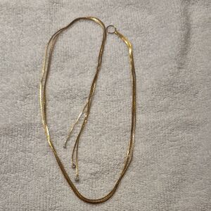 Elegant Gold Necklace